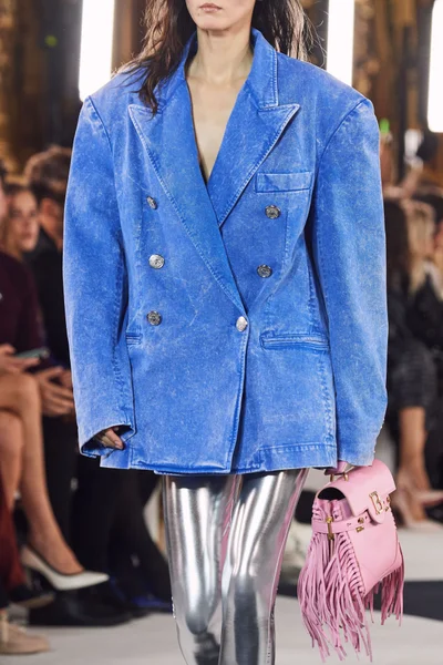 Look 217